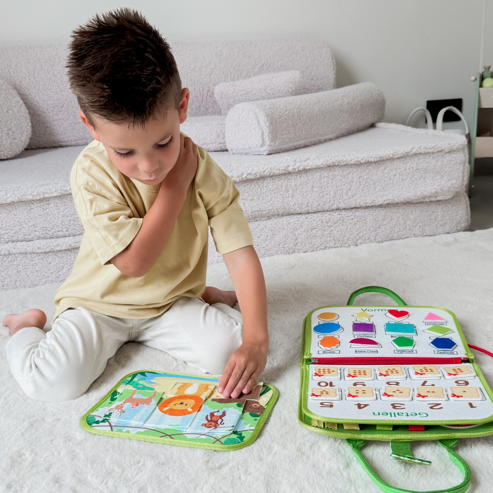 Mauzek Busy Board Bos - Activiteitenboek - Nederlands